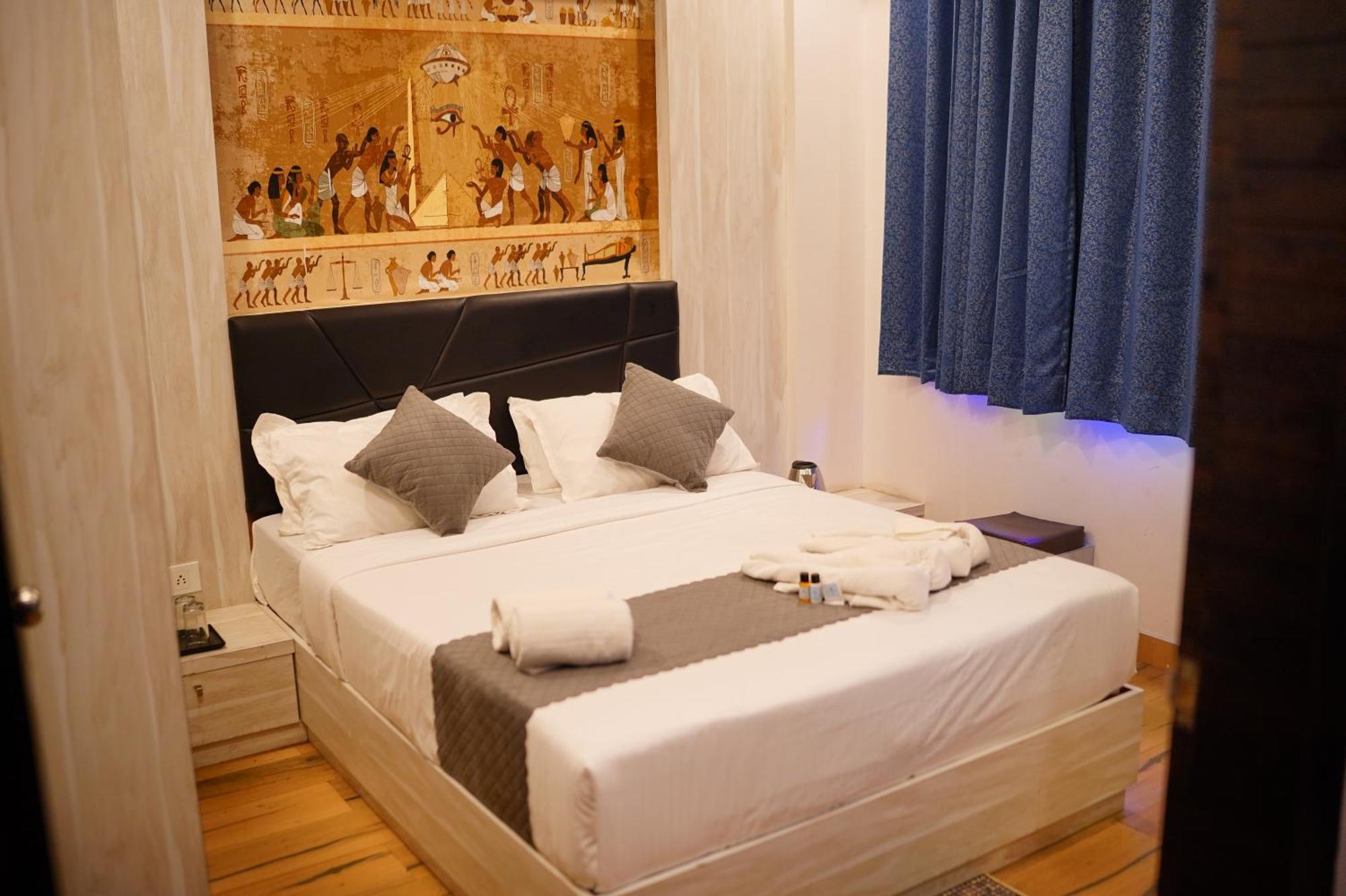Hotel Lake Bridge Udaipur Exterior photo